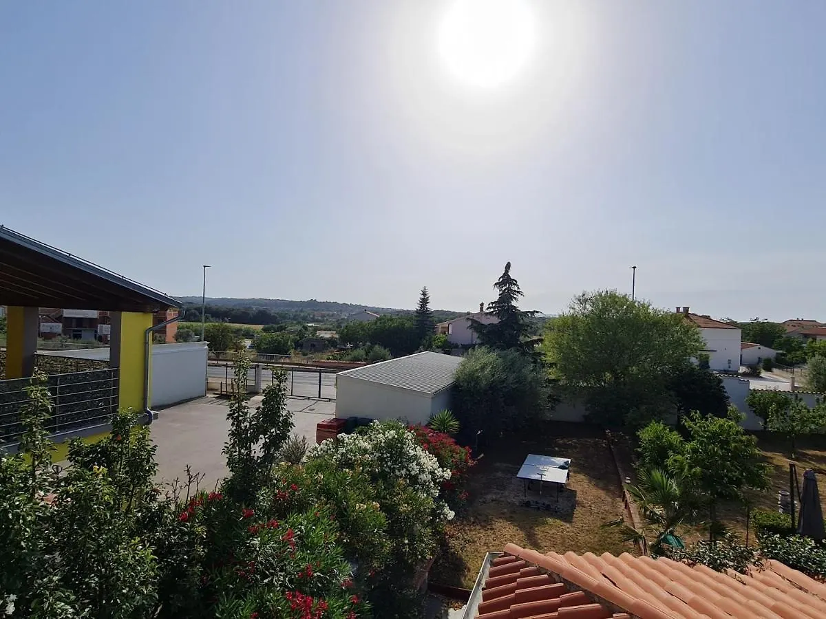 Apartments Gianna Pula